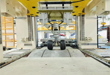 HUATRAN三分量測力平臺應(yīng)用于飛機(jī)起落架落震試驗(yàn)