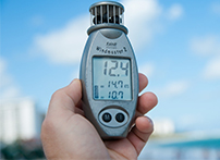 熱敏電阻傳感器在風(fēng)速表中的應(yīng)用原理