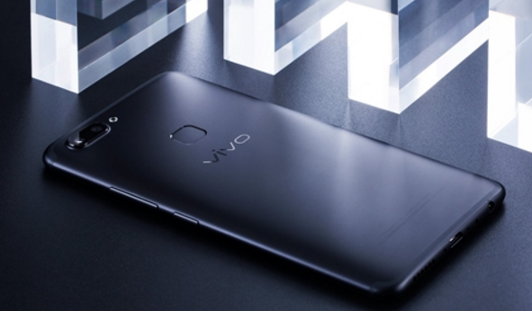 屏下指紋傳感器首發(fā) 誰(shuí)將獨(dú)占鰲頭？