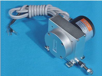 拉繩位移傳感器的工作原理和信號輸出方式